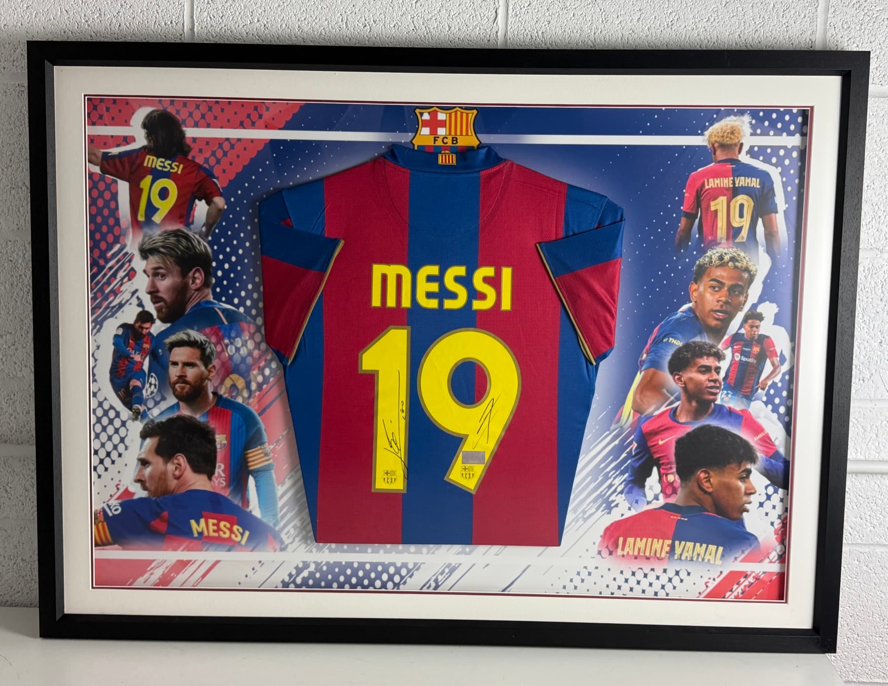 Lionel Messi and Lamine Yamal framed signed display