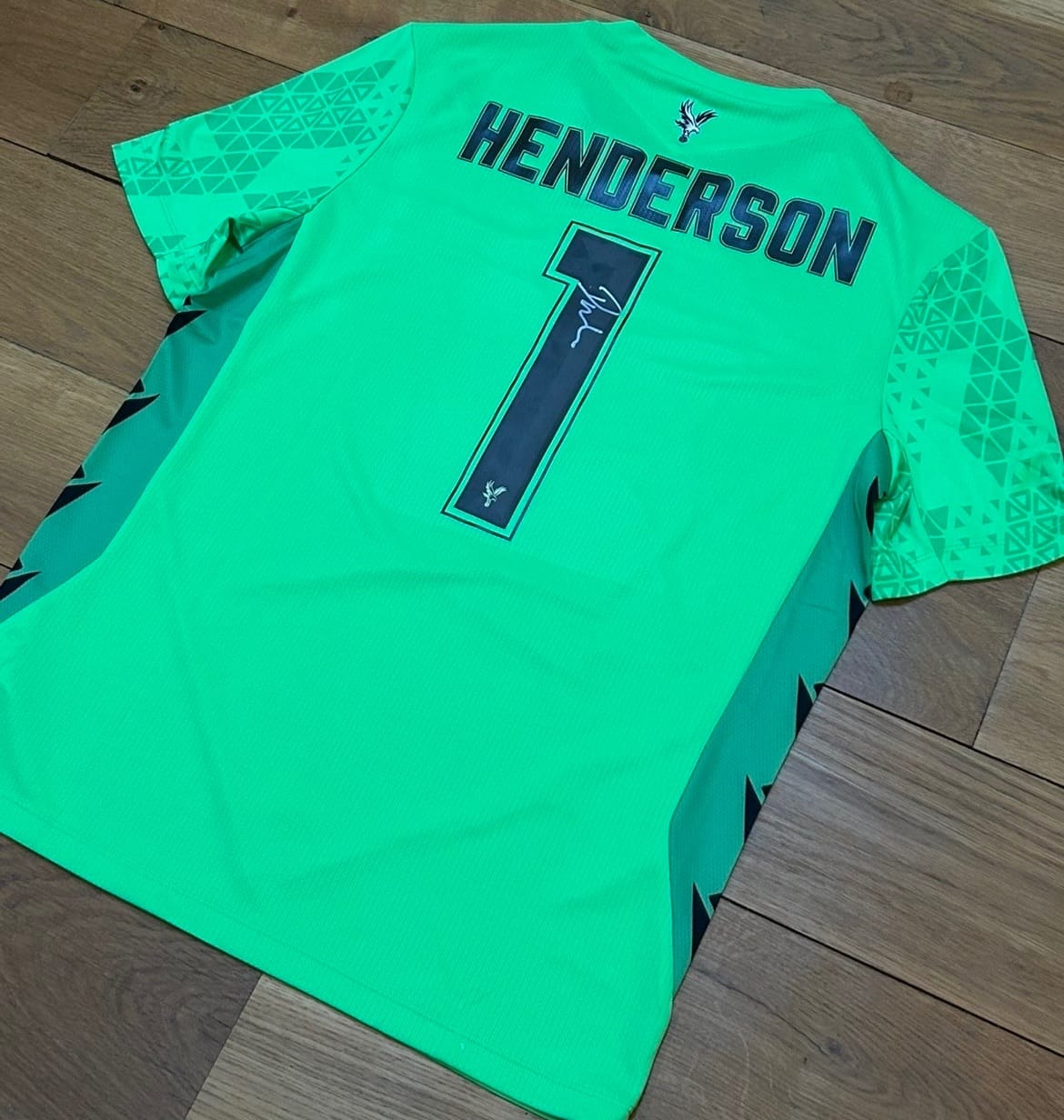 Dean Henderson Hand Signed Crystal Palace 2025-2026 Cup Goalkeeper Shirt