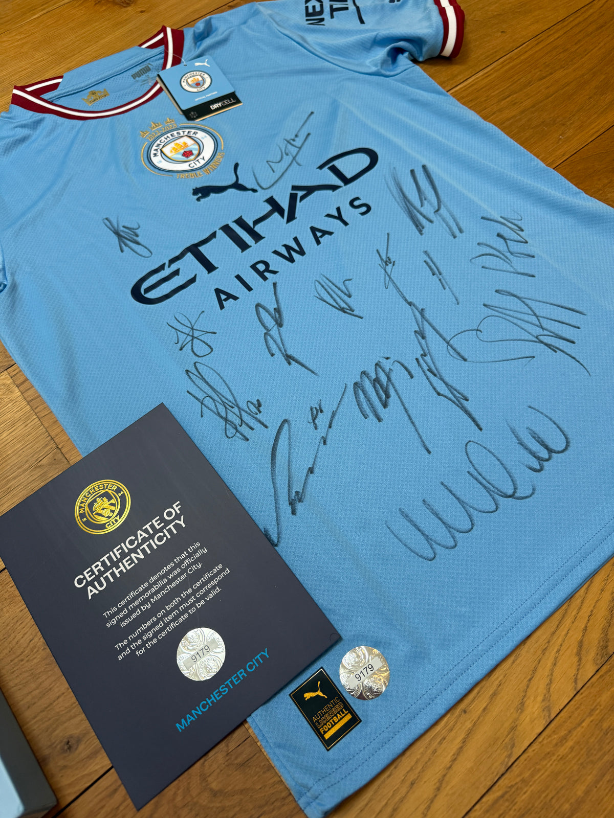 Manchester City Squad Hand Signed 2022-2023 Official Embroidered Treble Winning Shirt In Presentation Box