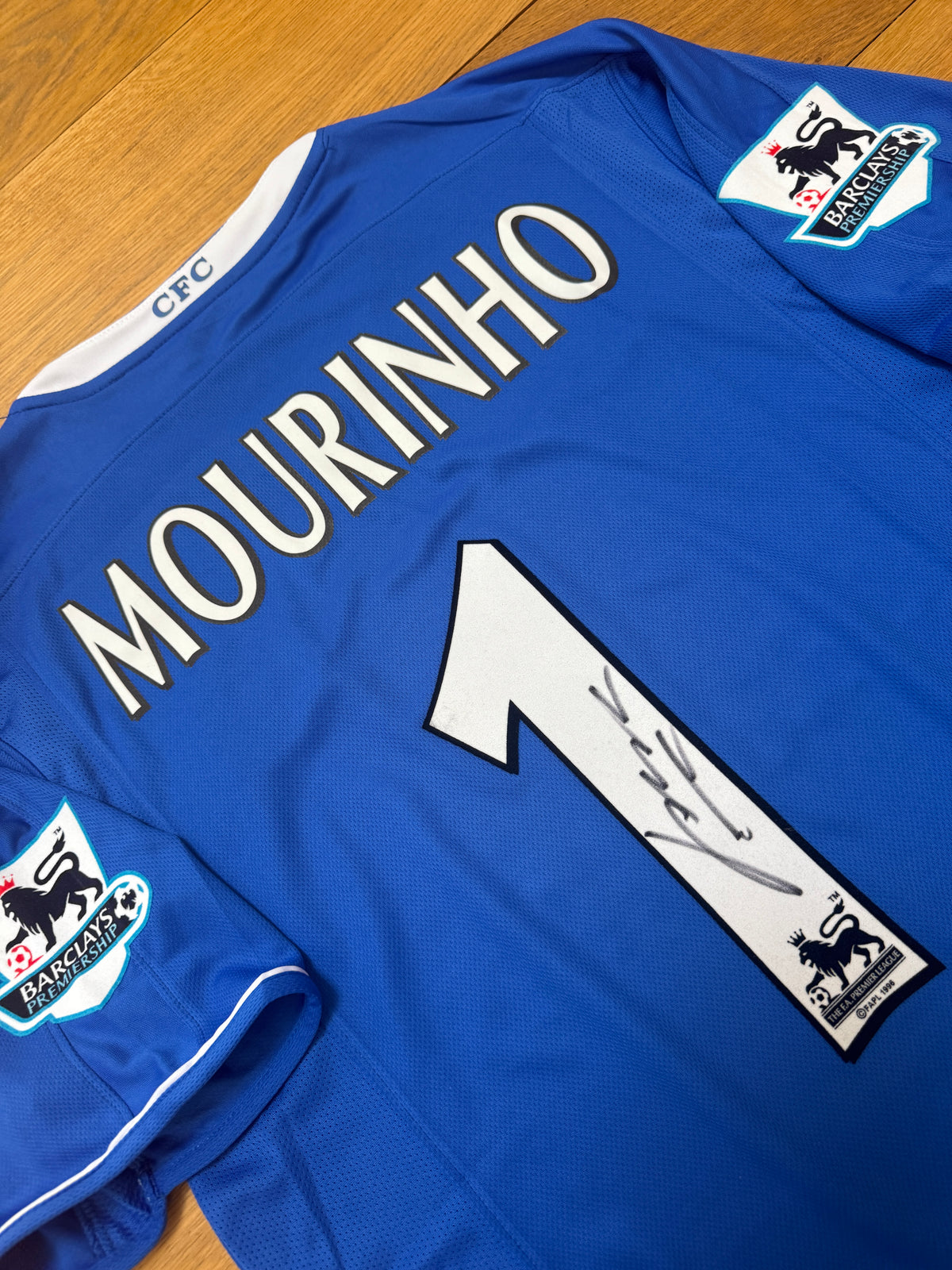 José Mourinho Hand Signed Chelsea 2003-2005 Shirt